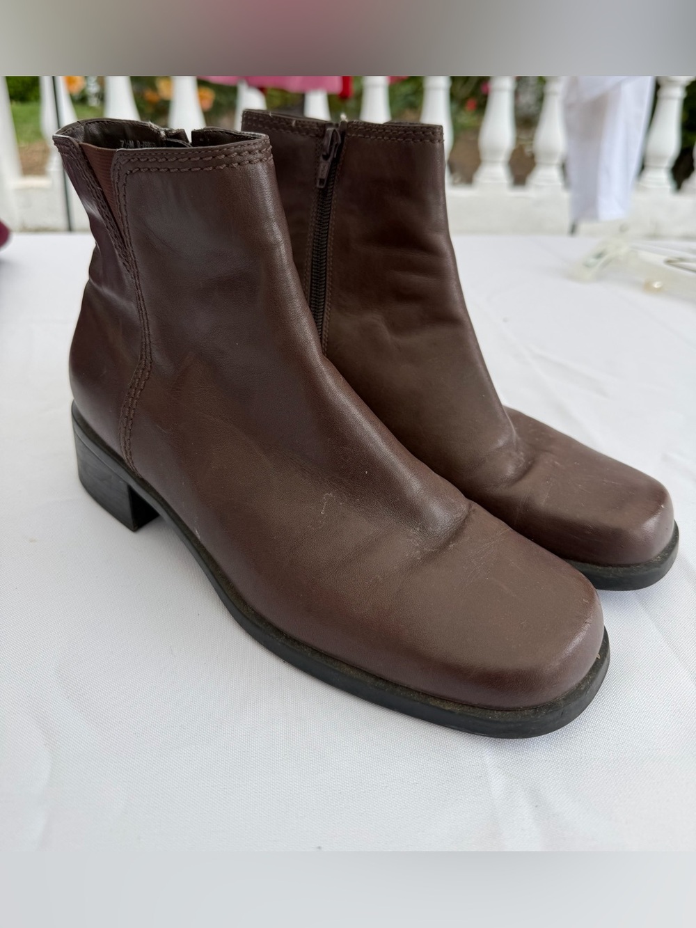Women's Classic Brown Leather Ankle Boots
